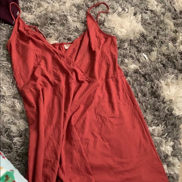 DRESS - Picture 1 of 2